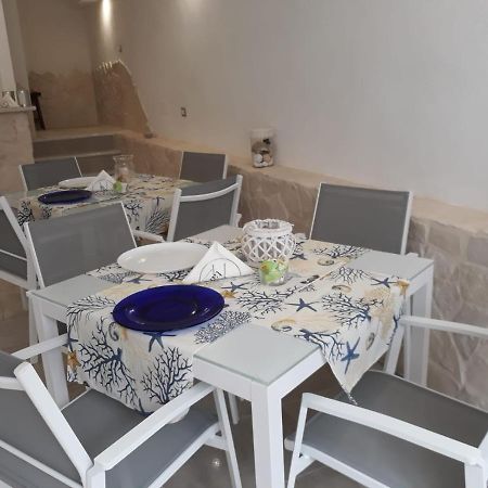 Accanto A Te - Charme Rooms Vieste Exterior photo
