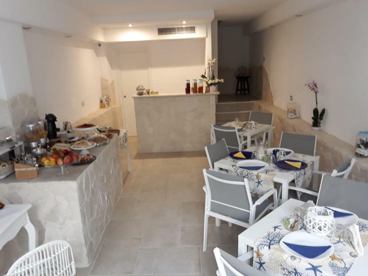Accanto A Te - Charme Rooms Vieste Exterior photo