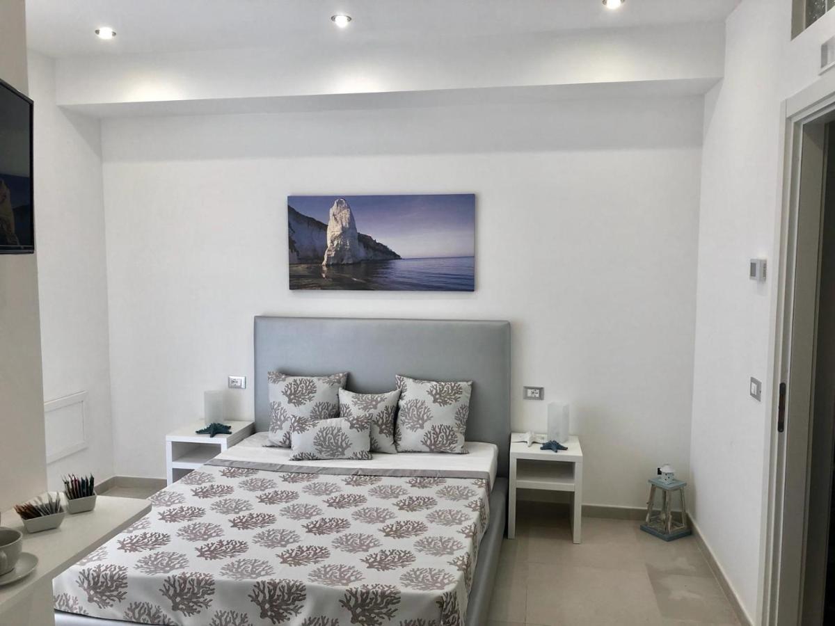 Accanto A Te - Charme Rooms Vieste Exterior photo